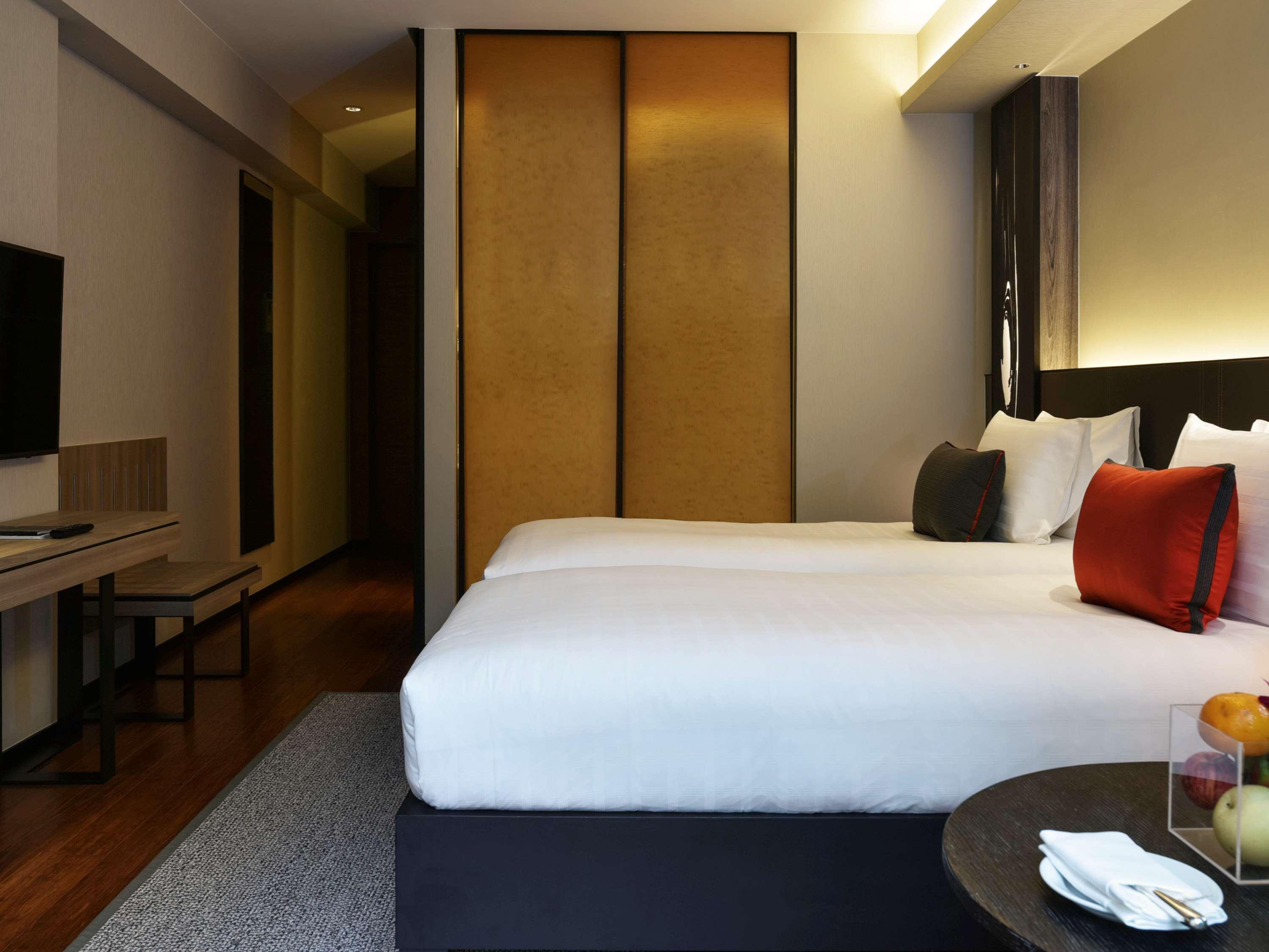 Pullman Bangkok King Power Hotel Exterior photo Deluxe Room
